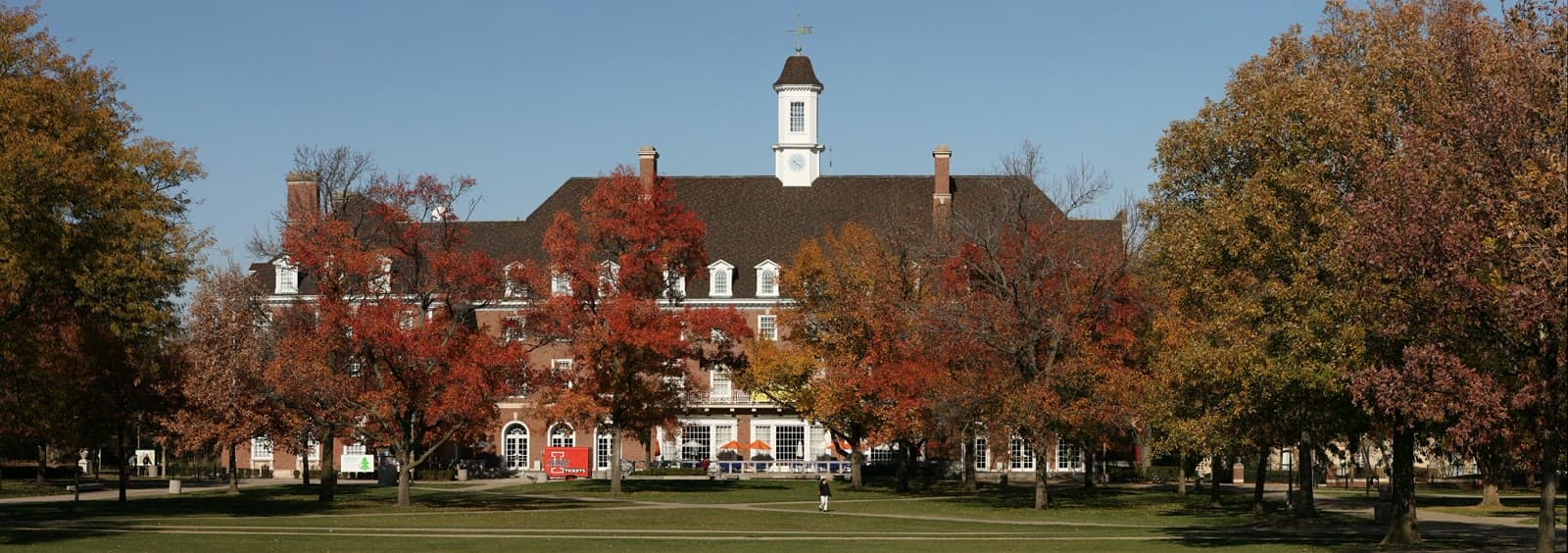 The Illini Union and Main Quad in autumn: Rockstarr Media is casting new faces in Champaign-Urbana