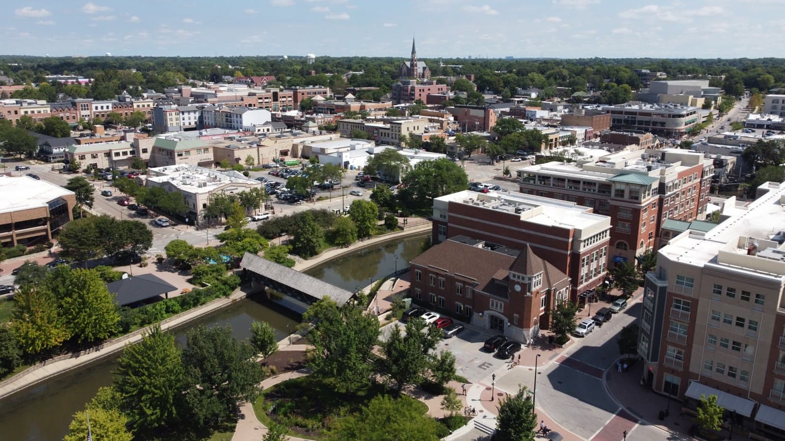 Downtown Naperville and the Riverwalk: Rockstarr Media is casting new faces in Naperville