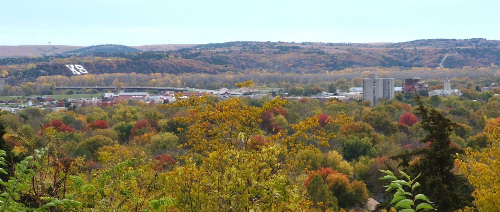 Manhattan in the flint hills: Rockstarr Media is casting new faces in Manhattan