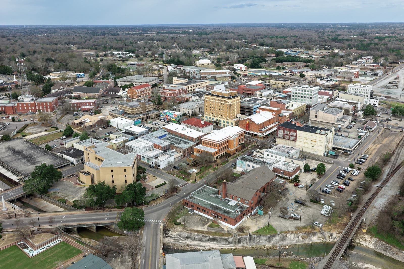 Downtown hattiesburg from above: Rockstarr Media is casting new faces in Hattiesburg