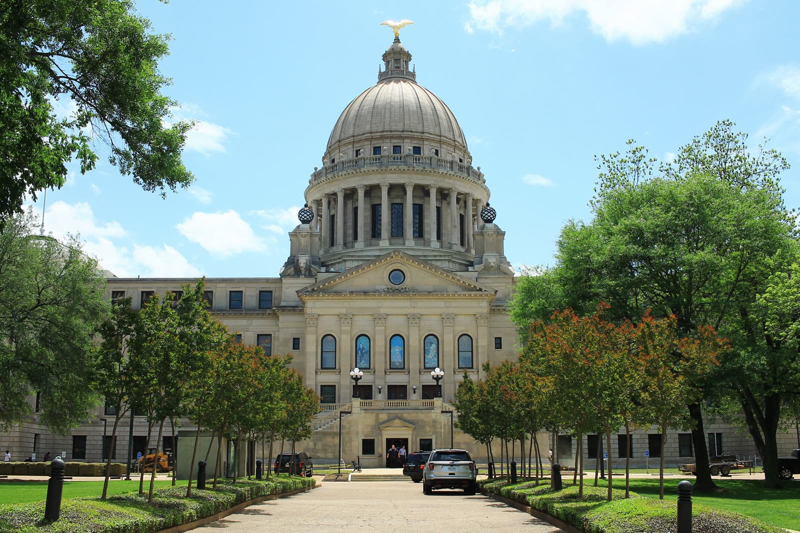 The mississippi state capitol in downtown jackson: Rockstarr Media is casting new faces in Jackson