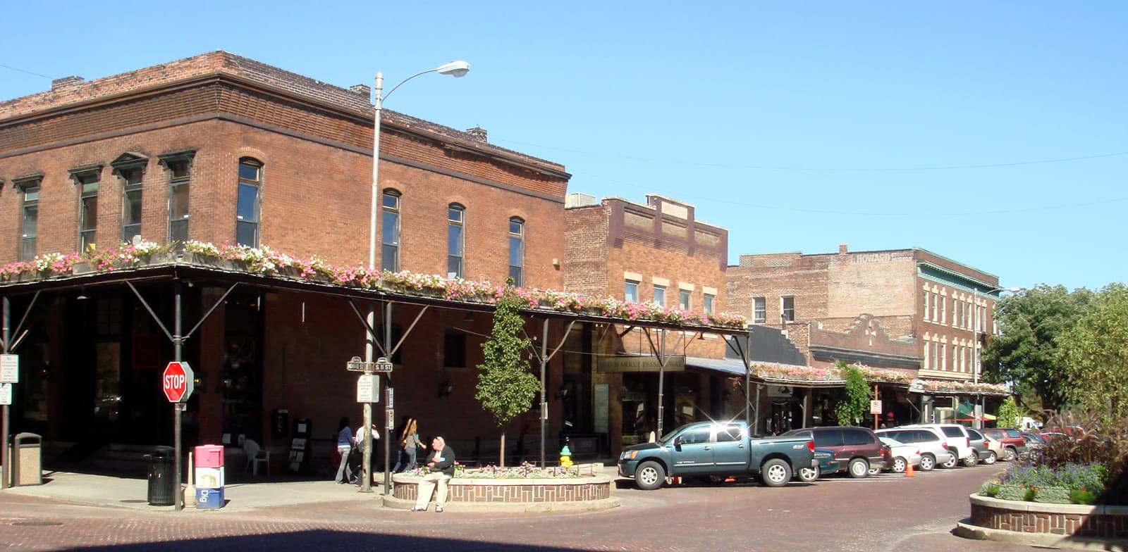 The brick streets of omaha's old market: Rockstarr Media is casting new faces in Omaha