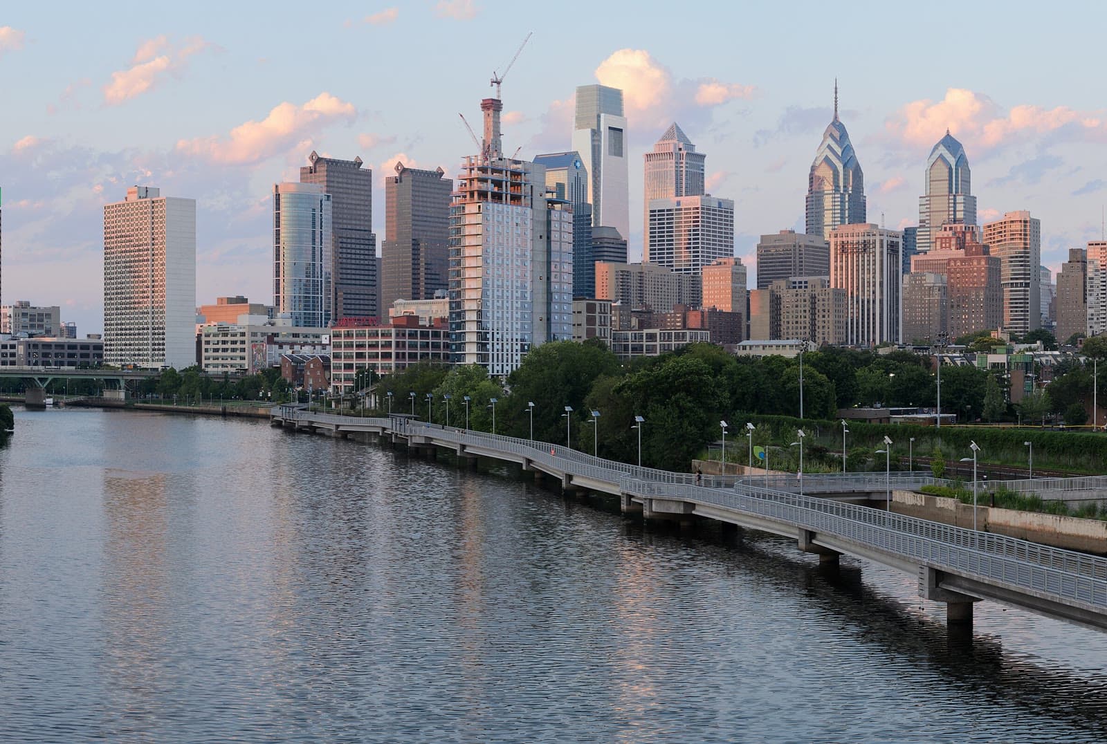 The Center City Philadelphia skyline at dusk over the Schuylkill River: Rockstarr Media is casting new faces in Philadelphia