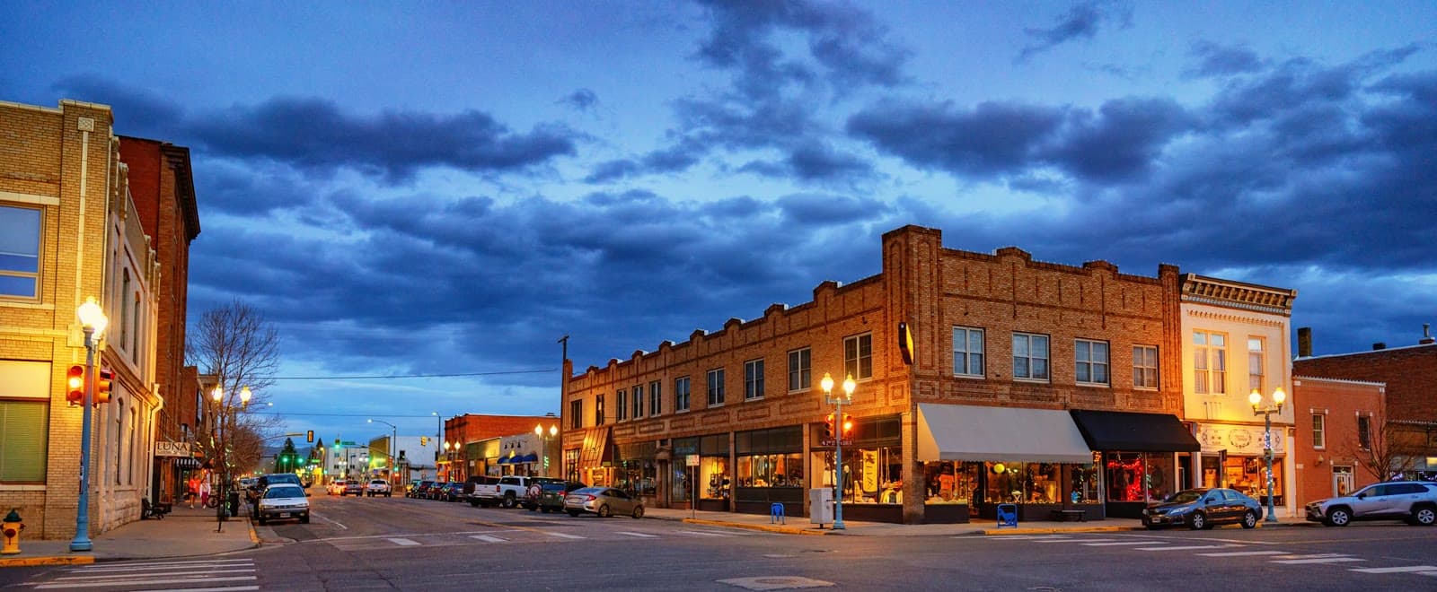Historic downtown Laramie at dusk: Rockstarr Media is casting new faces in Laramie